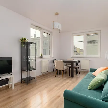 아파트 Dabrowskiego Old Town By Bookinghost *