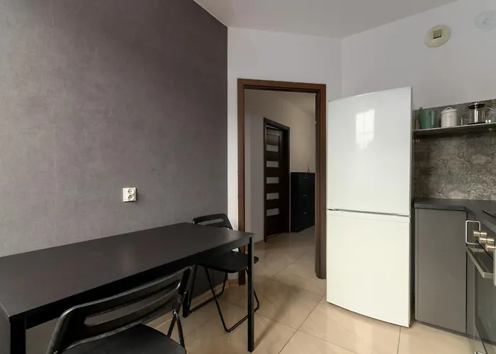 Dabrowskiego Old Town By Bookinghost Daire